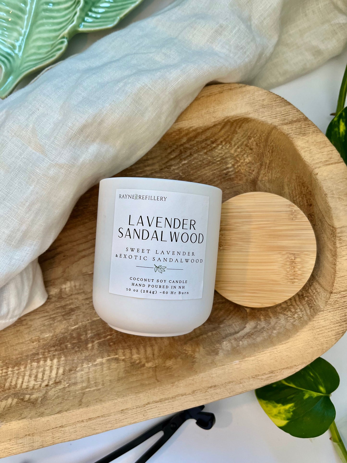 Lavender Sandalwood – Clean Burning Vegan Coconut Soy Candle