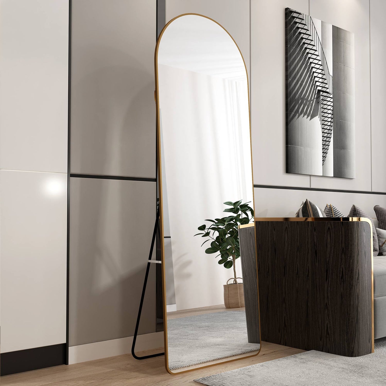 Mirrors & First Impressions