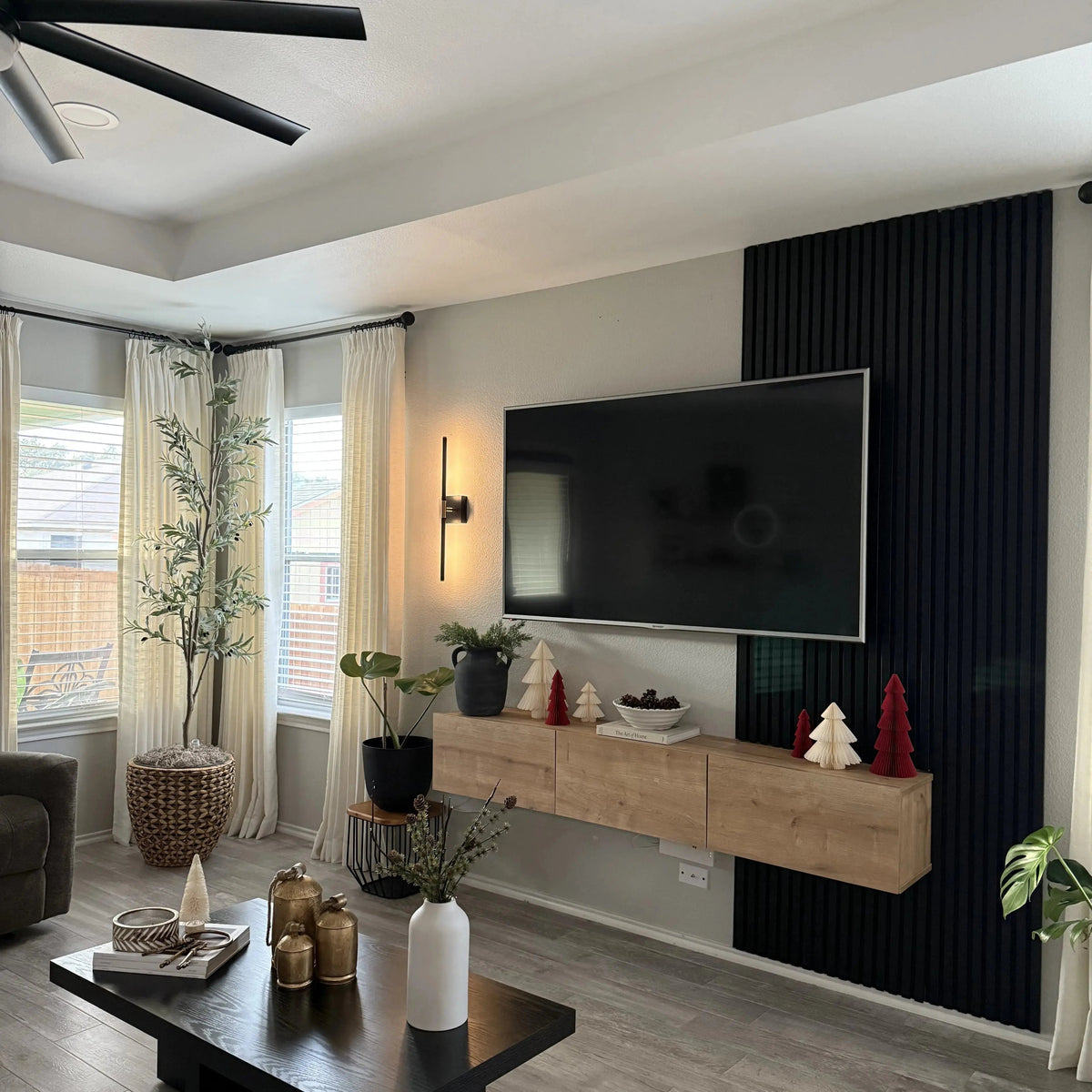 Living Spaces / Living Room