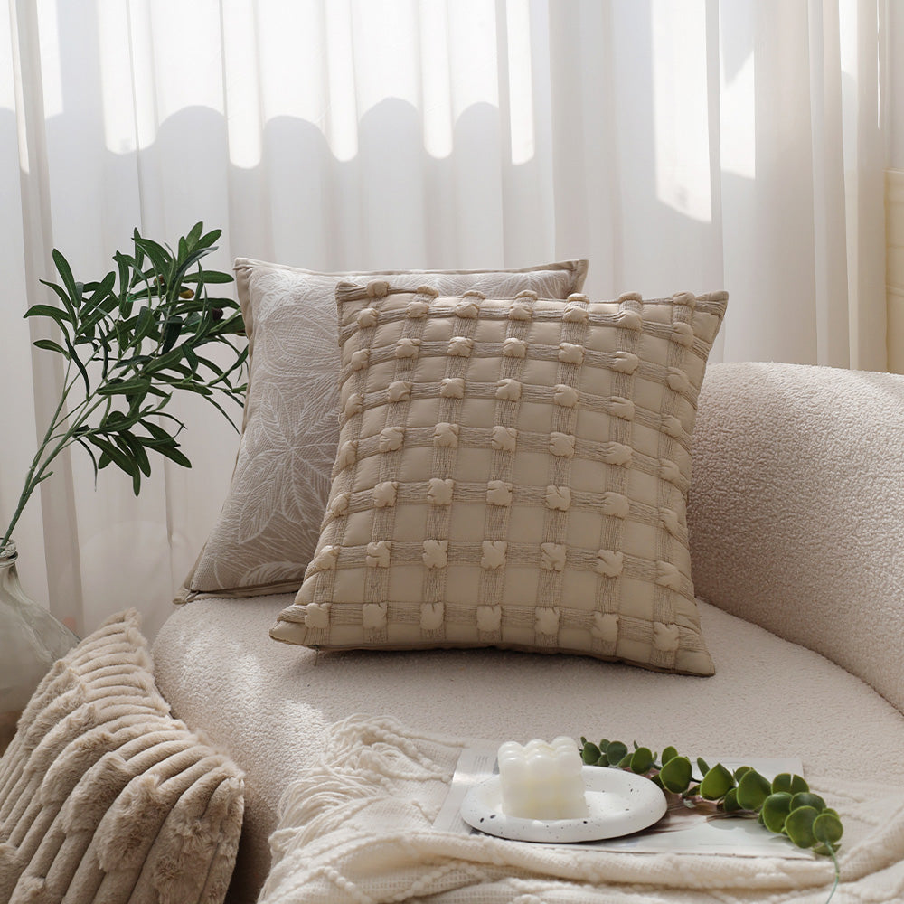 Pillows & Comfort Accents