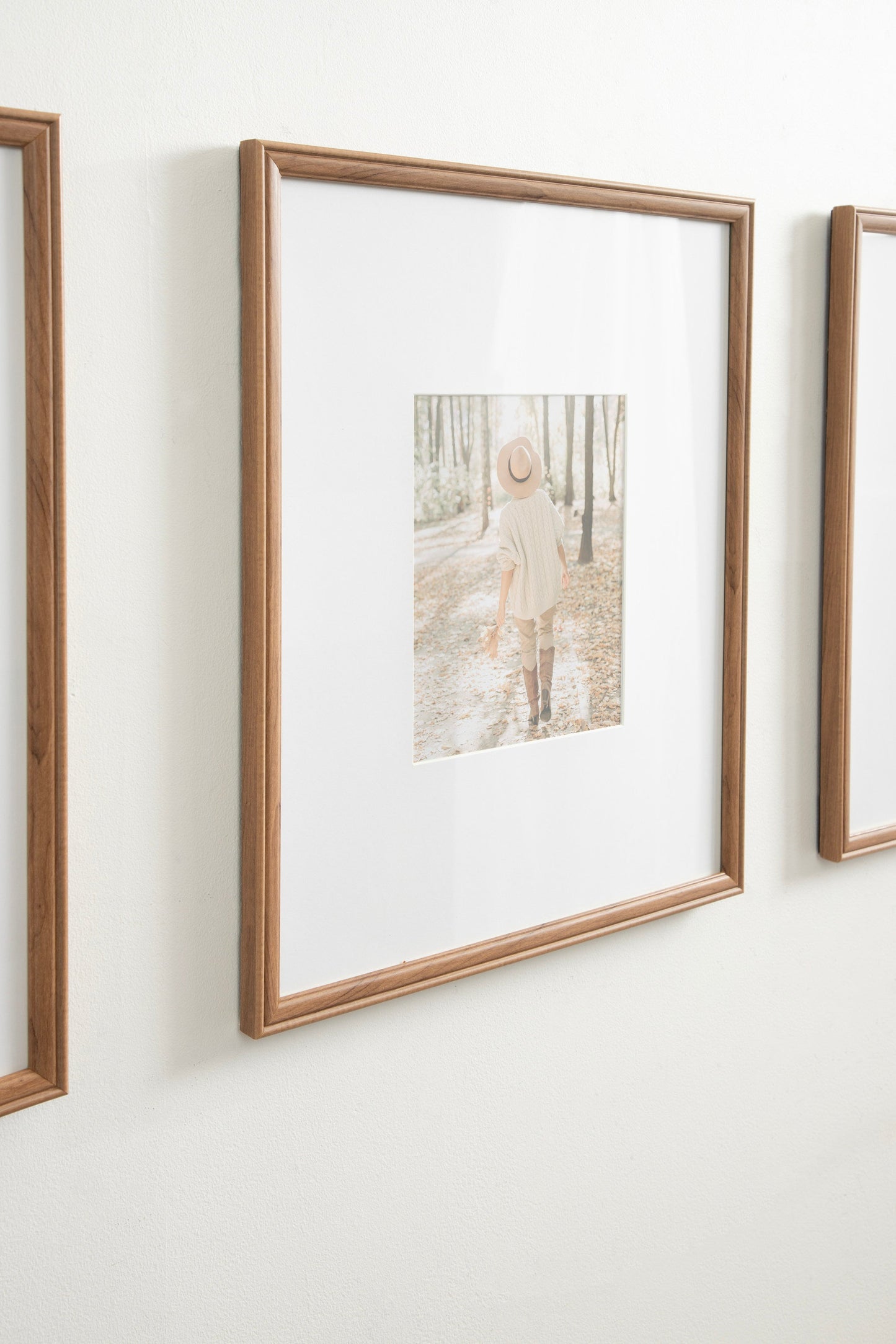 Adlynn Photo Frame Set