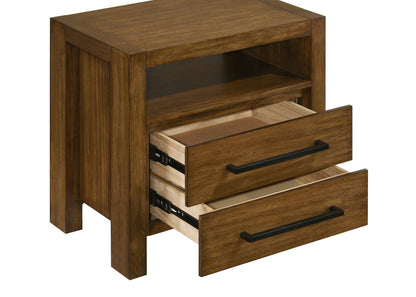 Adderley 4-piece Queen Bedroom Set Warm Brown