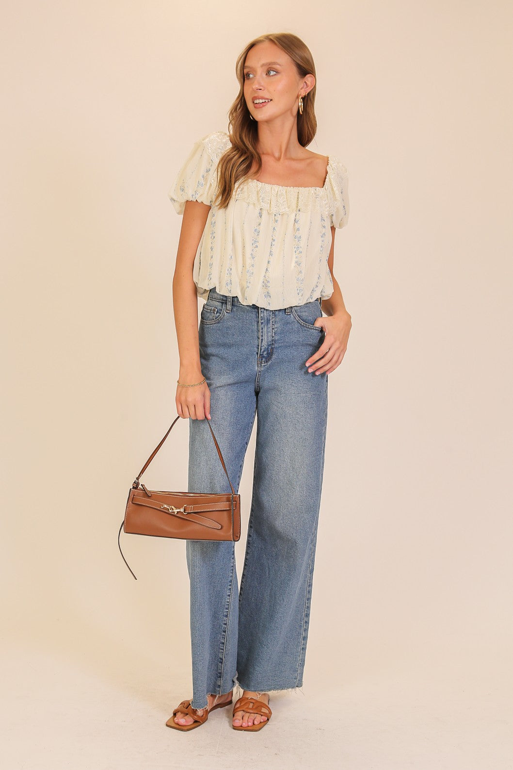 Lace Trim Floral Puff Sleeve Blouse