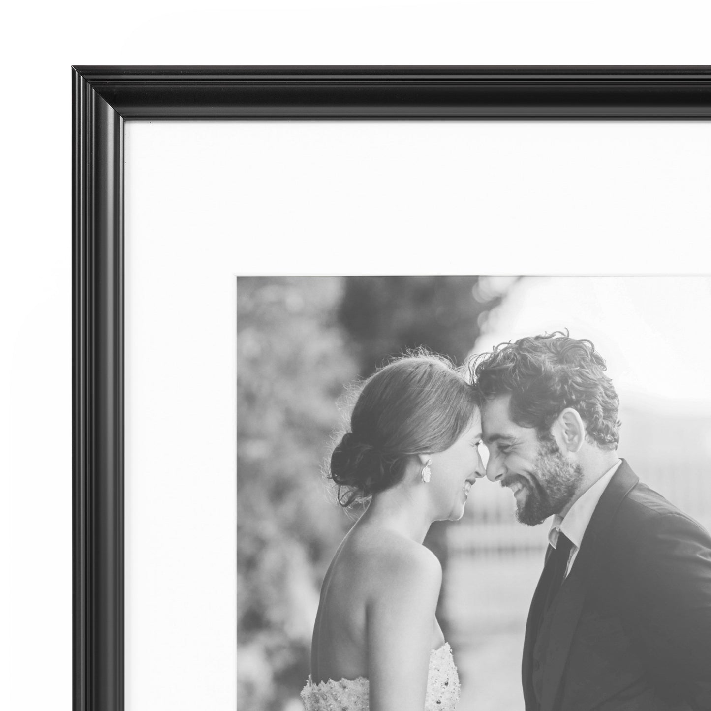 Adlynn Photo Frame Set