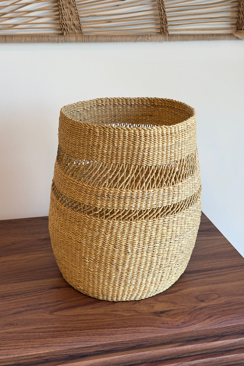 Mixed-Weave Wonder - Medium