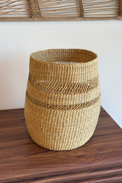 Mixed-Weave Wonder - Medium