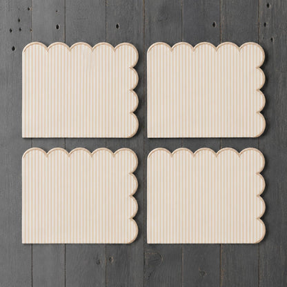 Fennco Styles Natural Scalloped Stripe Cloth Napkins 20" x 20", Set of 4 - Modern Farmhouse Table Napkins for Everyday Dining, Parties & Holiday Entertaining