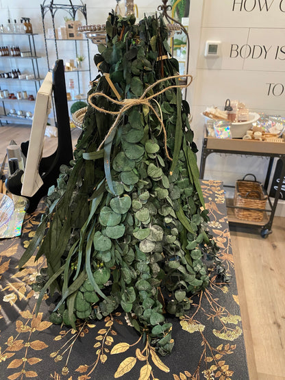 Onic Brands Hanging Eucalyptus