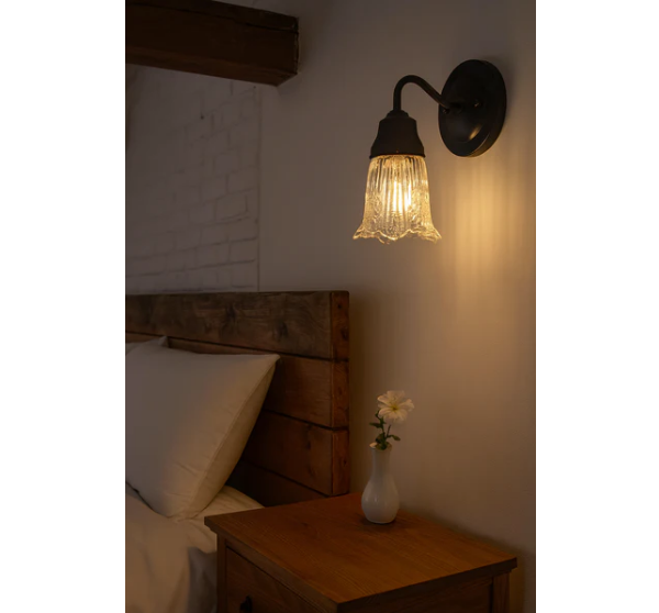 Antique Diamond Floral Flare Wall Sconce Light