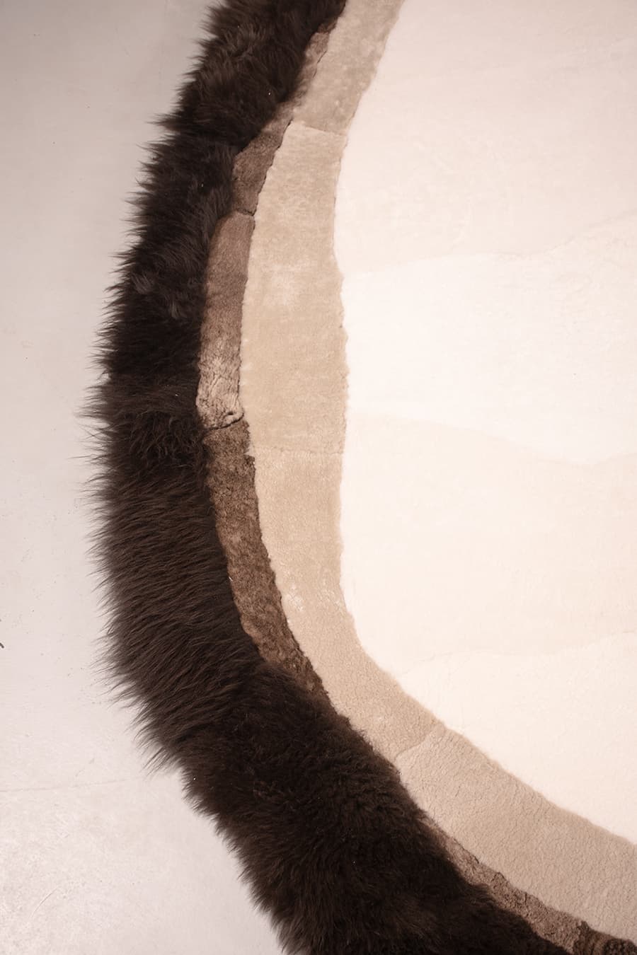 CROMO – Custom Shaped Shearling Rug