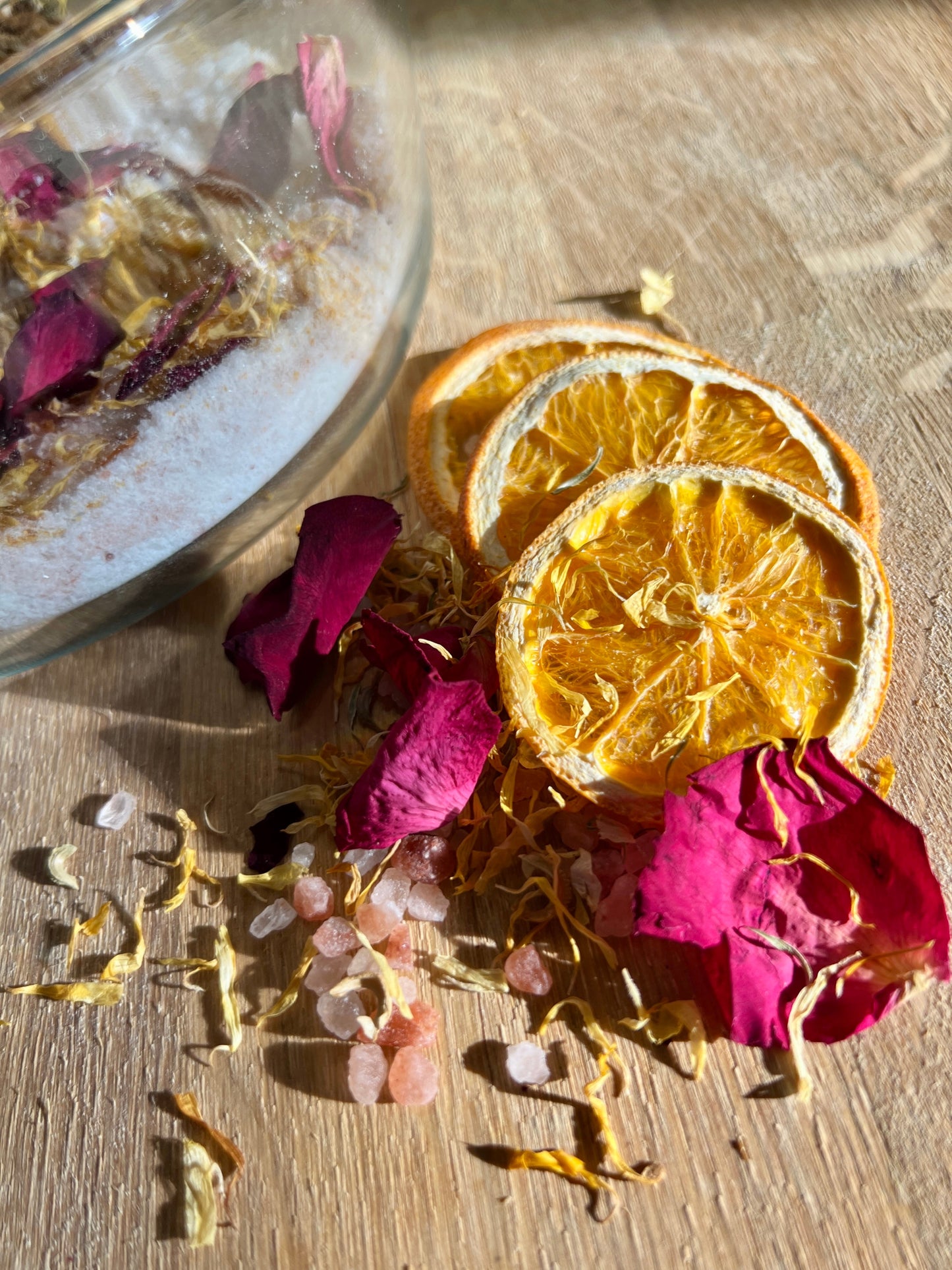 LOVE STRUCK - Calendula, Rose & Orange Botanical Bath Salts