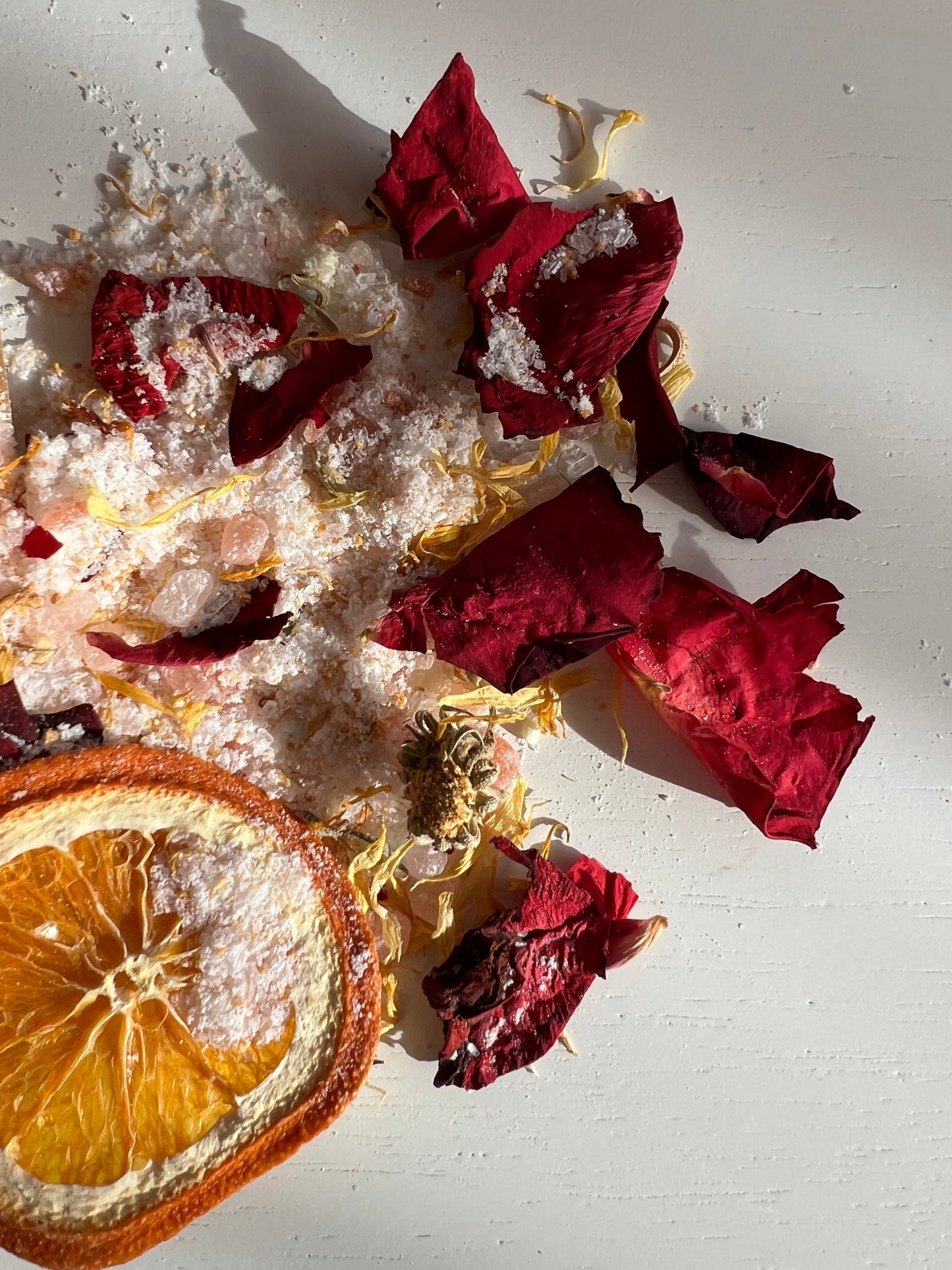 LOVE STRUCK - Calendula, Rose & Orange Botanical Bath Salts