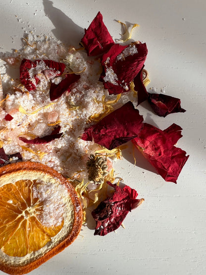 LOVE STRUCK - Calendula, Rose & Orange Botanical Bath Salts
