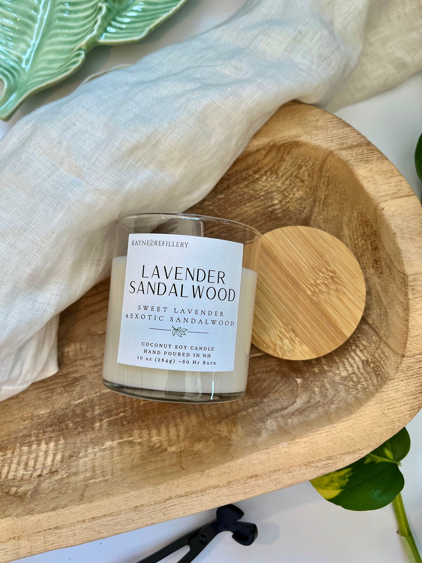 Lavender Sandalwood – Clean Burning Vegan Coconut Soy Candle
