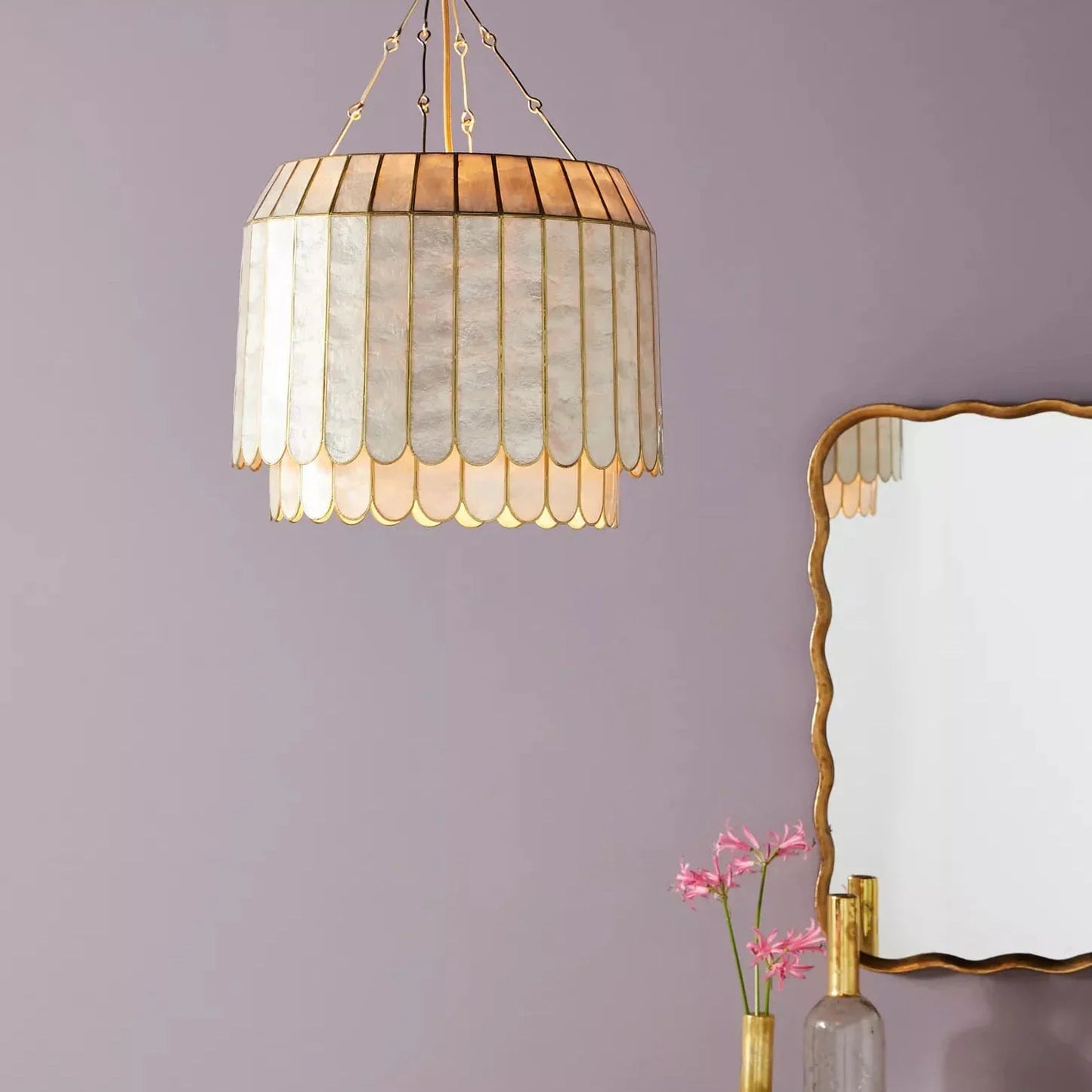 Light Luxury Shel Chandelier