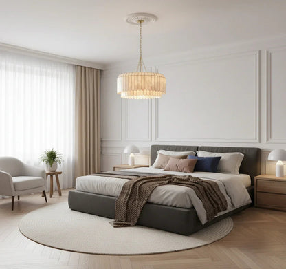 Light Luxury Shel Chandelier