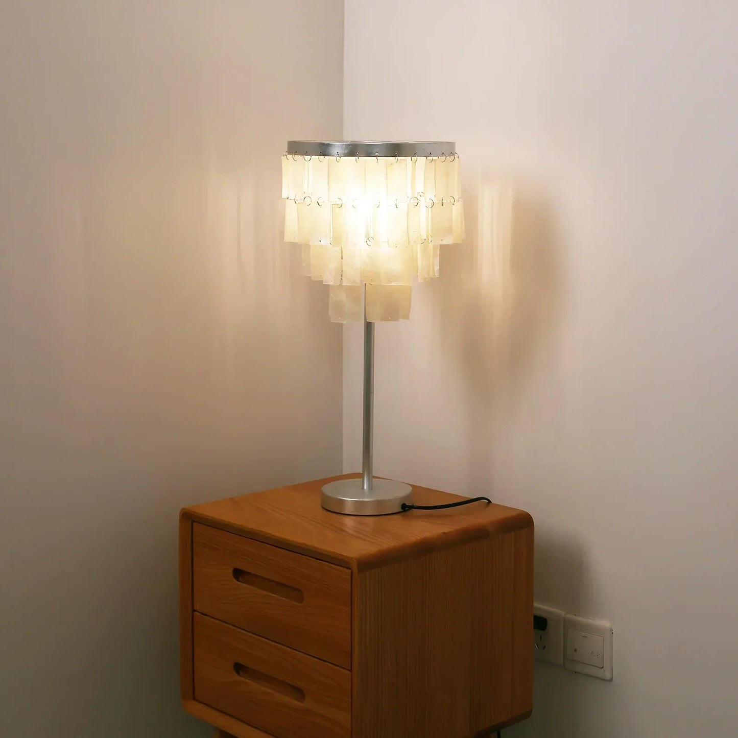 Rectangular Shell Waterfall Table Lamp