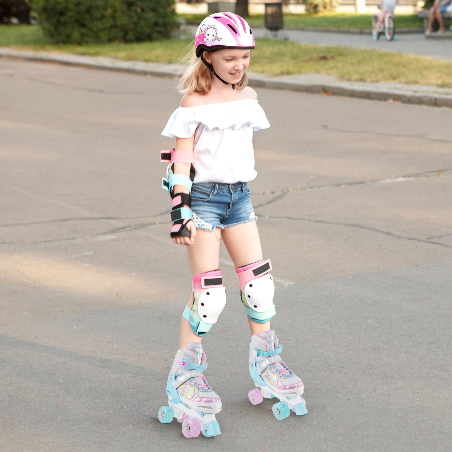 Roller Skates for Teens 4 Sizes Adjustable with Light-up Wheels for Boys Girls Ages 13+