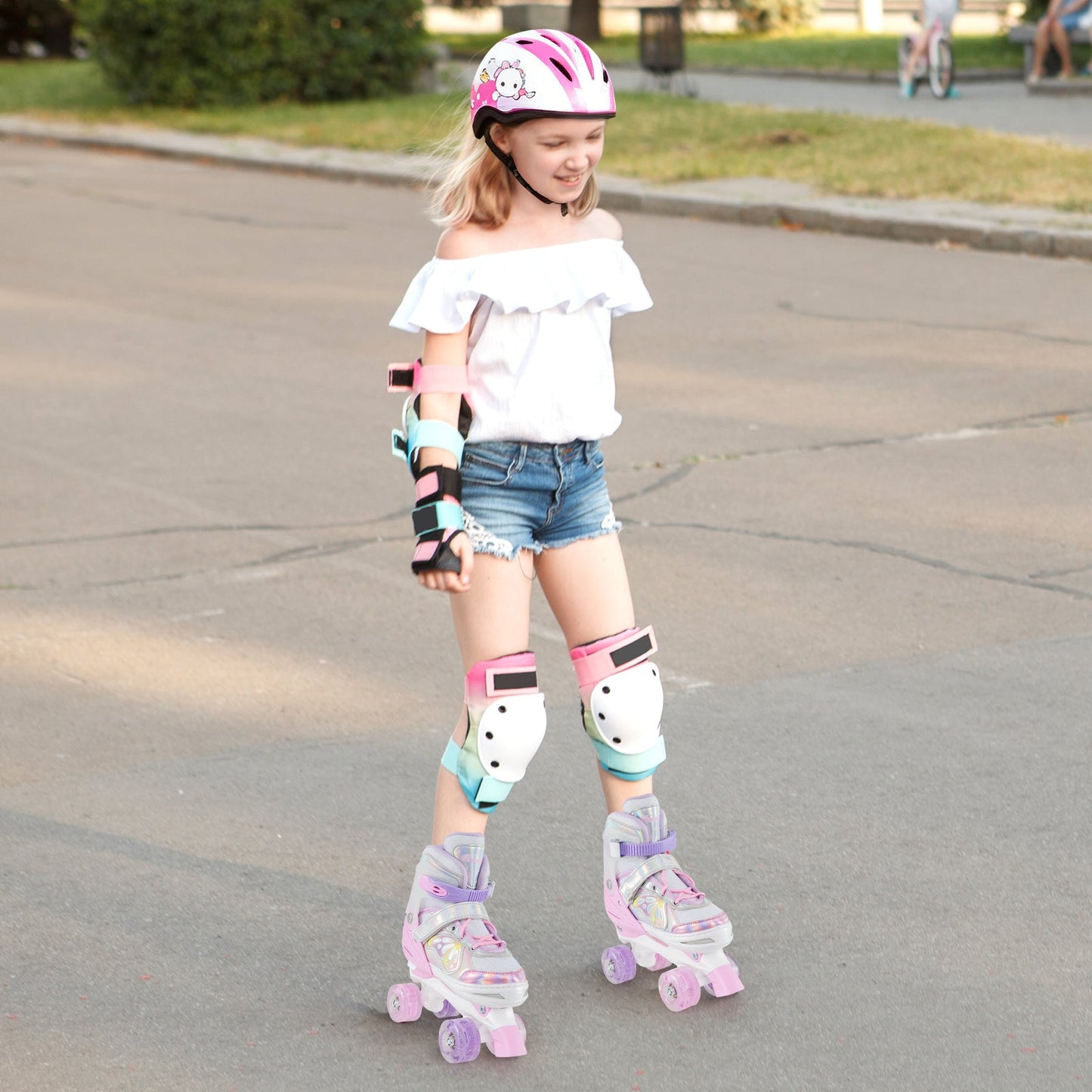 Roller Skates for Teens 4 Sizes Adjustable with Light-up Wheels for Boys Girls Ages 13+