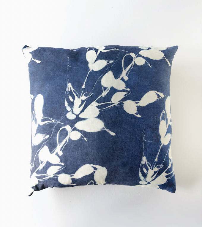 Porto Print Indigo Linen Throw Pillow | 20x20 | Goldie Home
