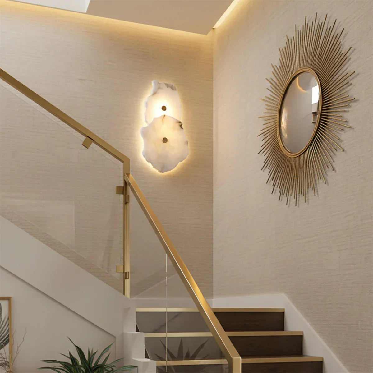 Alabaster Petra Irregular Wall Lamp