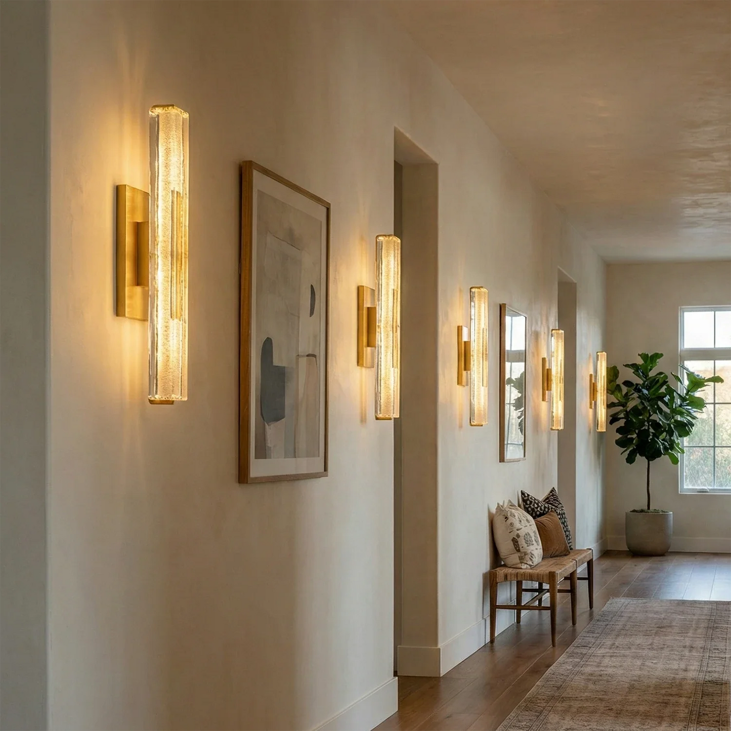 Audubonne Minimalist Crystal Column Sconce