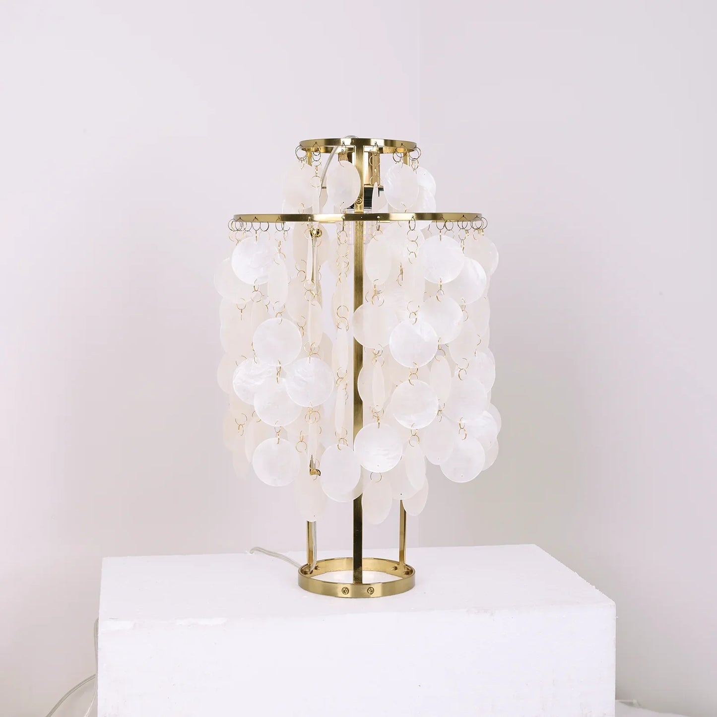 Double Layer Shell Table Lamp