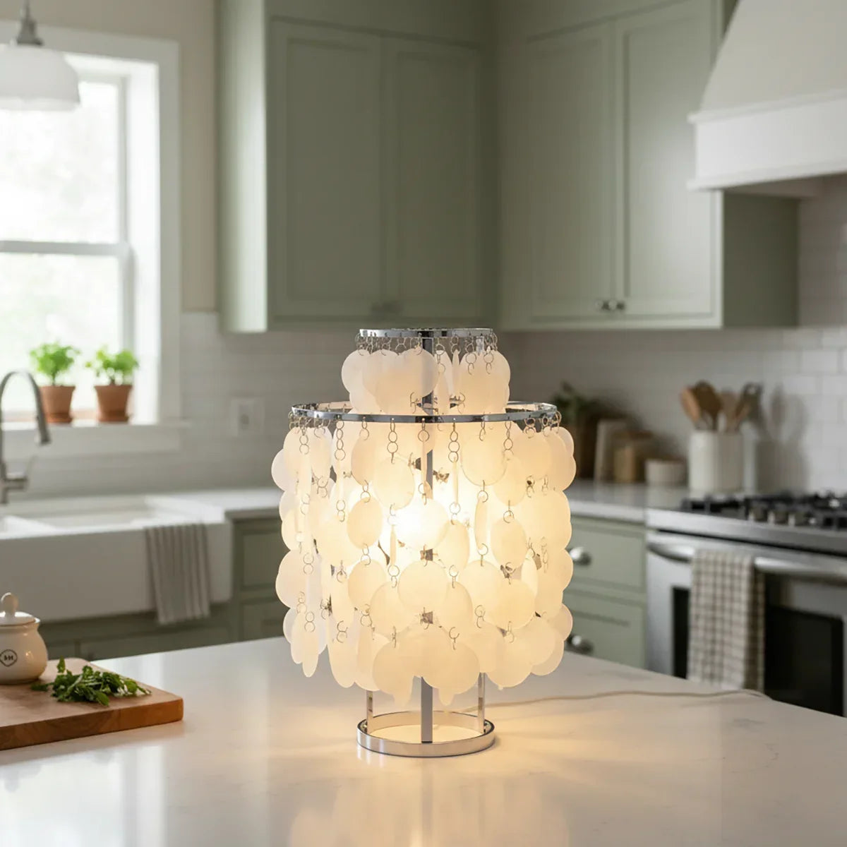 Double Layer Shell Table Lamp
