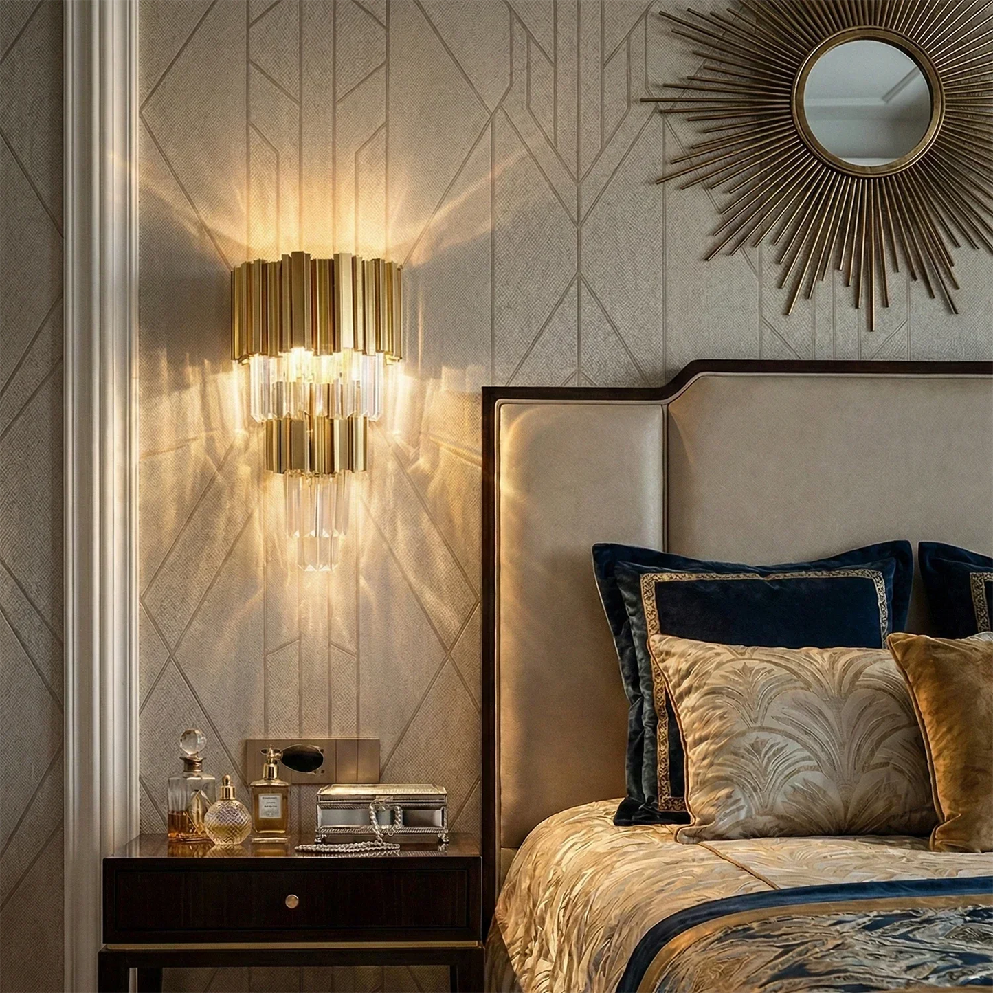 Empire Crystal Wall Lamp