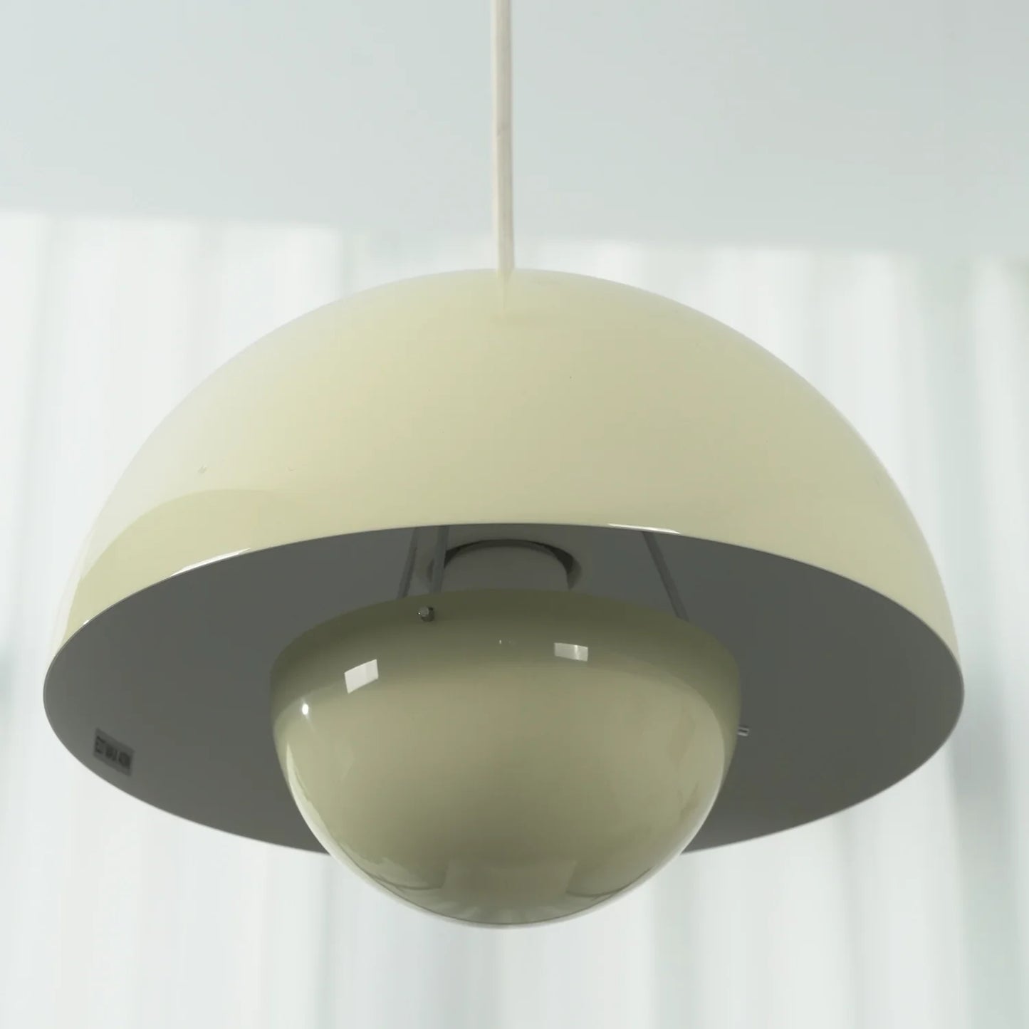 Flower VP1 Pendant Light