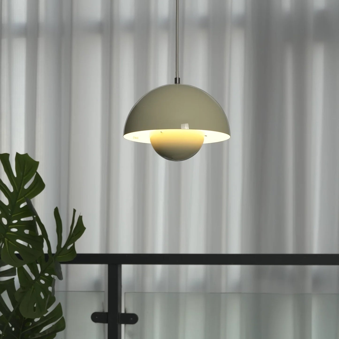 Flower VP1 Pendant Light