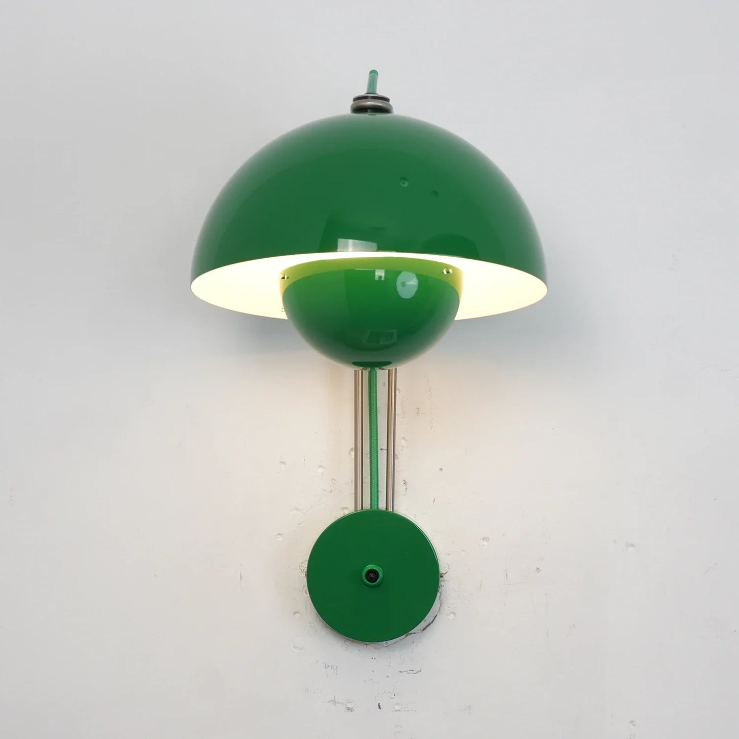 Flower VP8 Wall Lamp