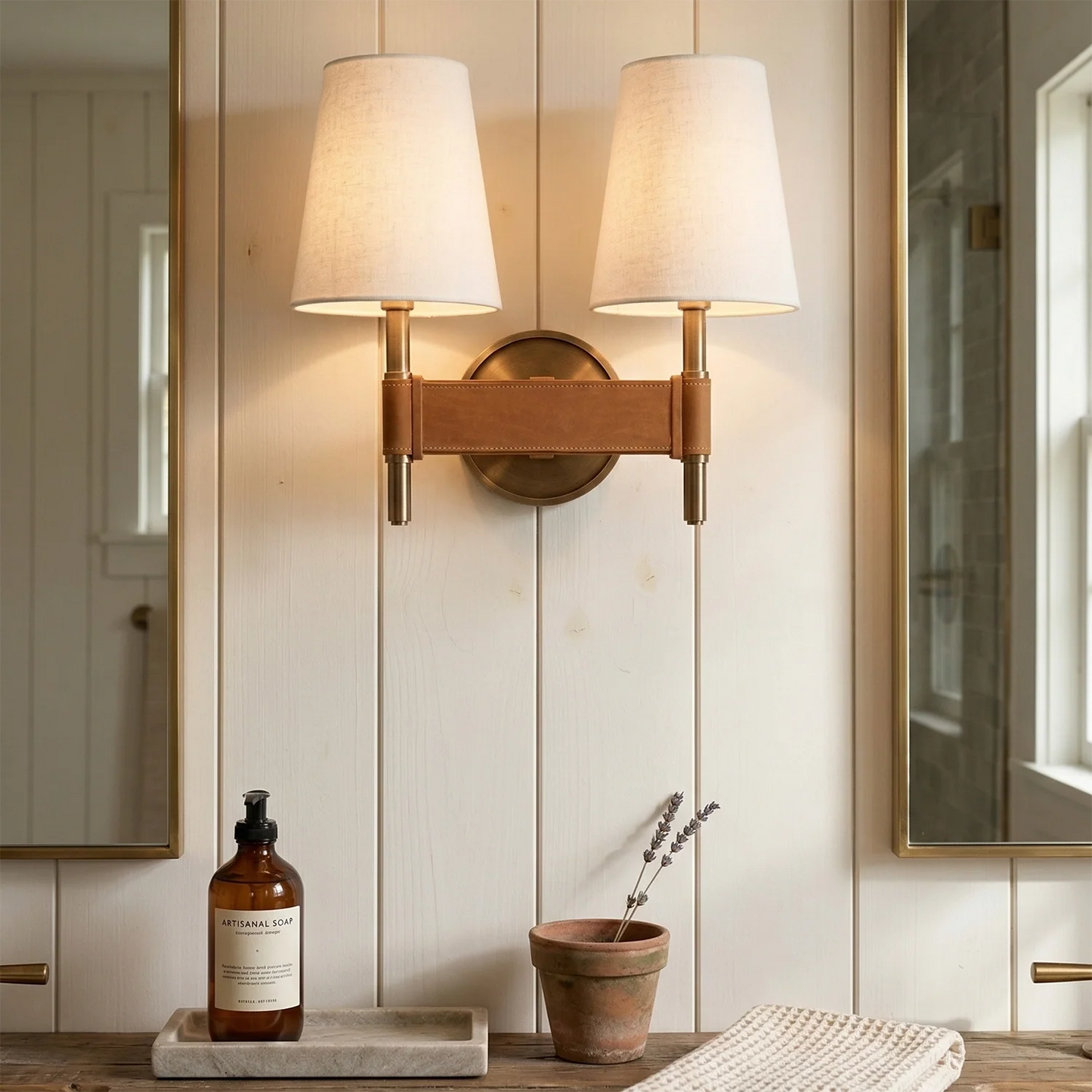 Hastings Leather Wall Lamp