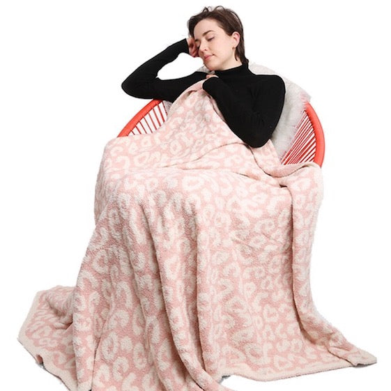Leopard Patterned Animal Print Comfy Warm Soft Cozy Blanket