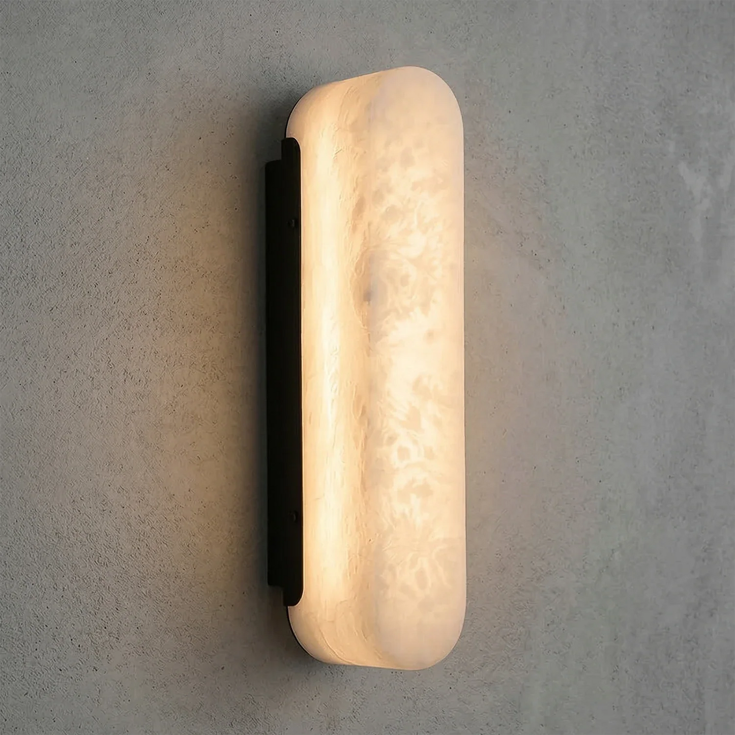 Luxury Alabaster Vertical Wall Lamp