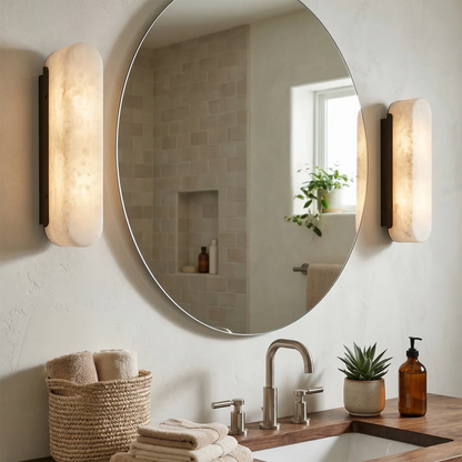 Luxury Alabaster Vertical Wall Lamp