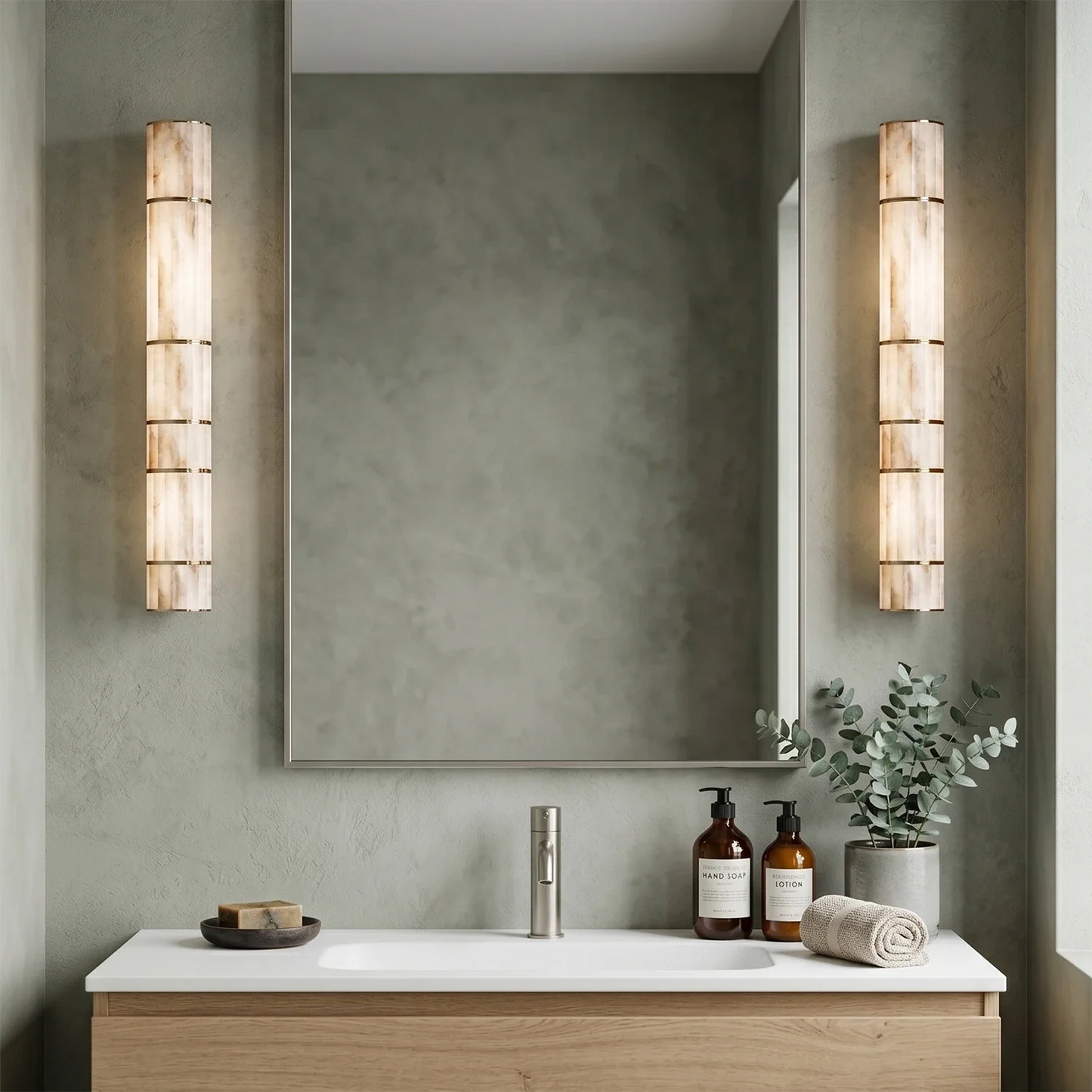 Padana Alabaster Wall Lamp
