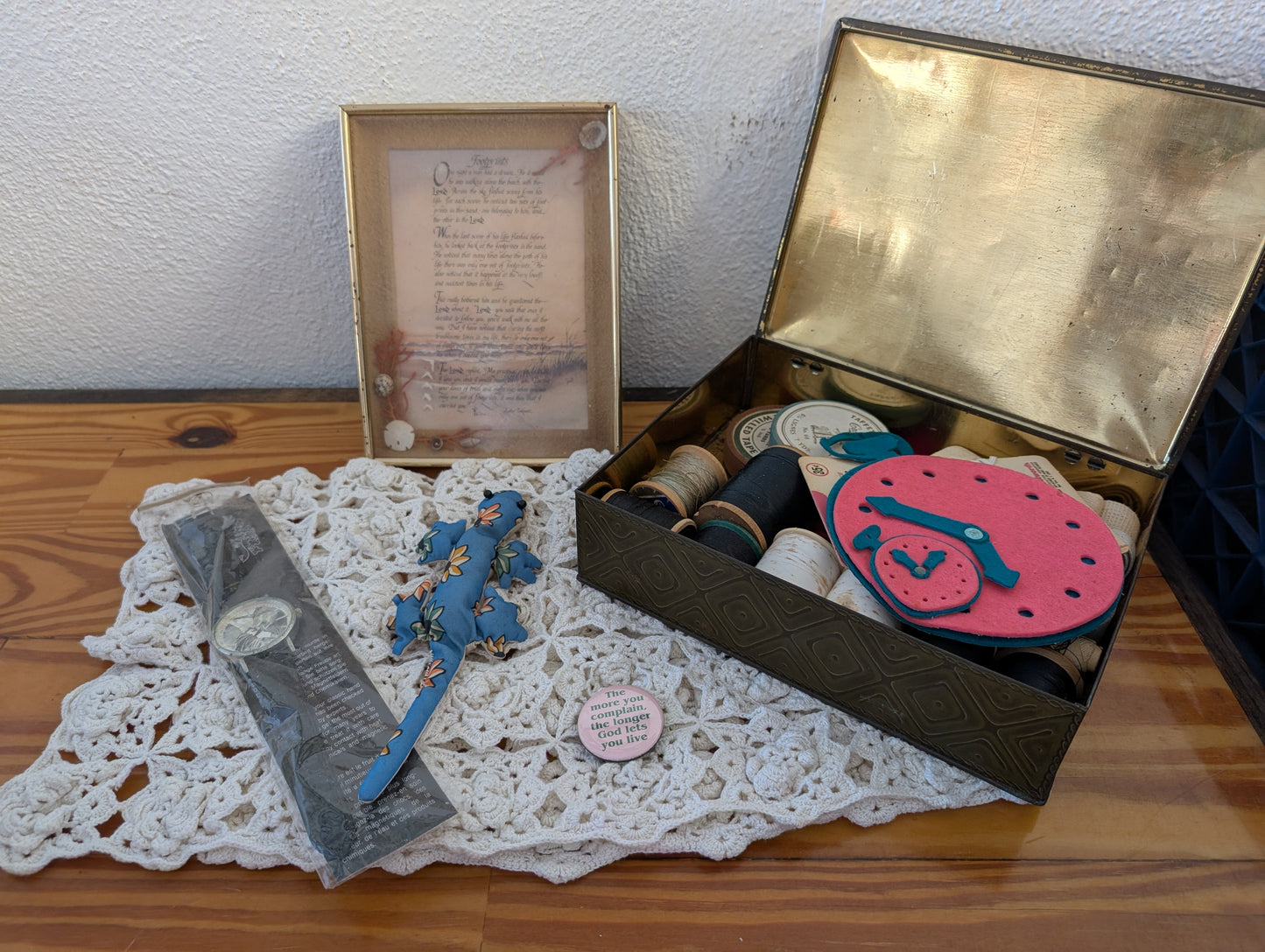 The Grandmother's Attic Mystery! 🕰️ Vintage Relics!