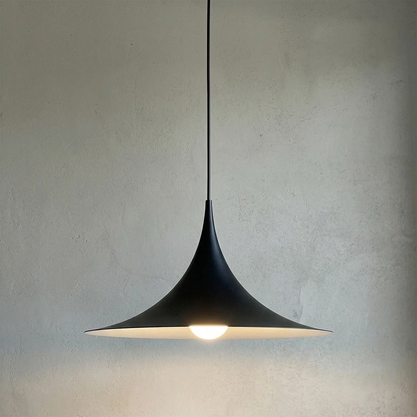 Sami Trumpet Pendant Light