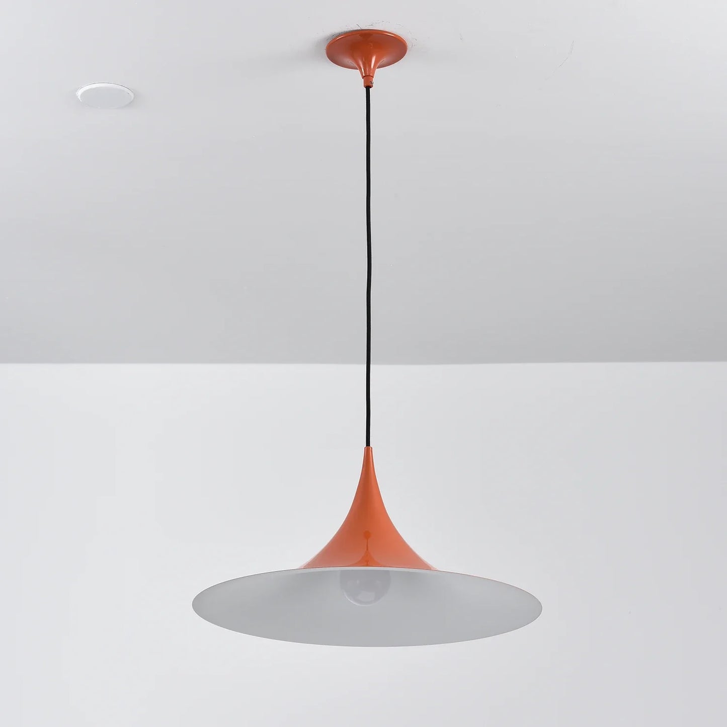 Sami Trumpet Pendant Light