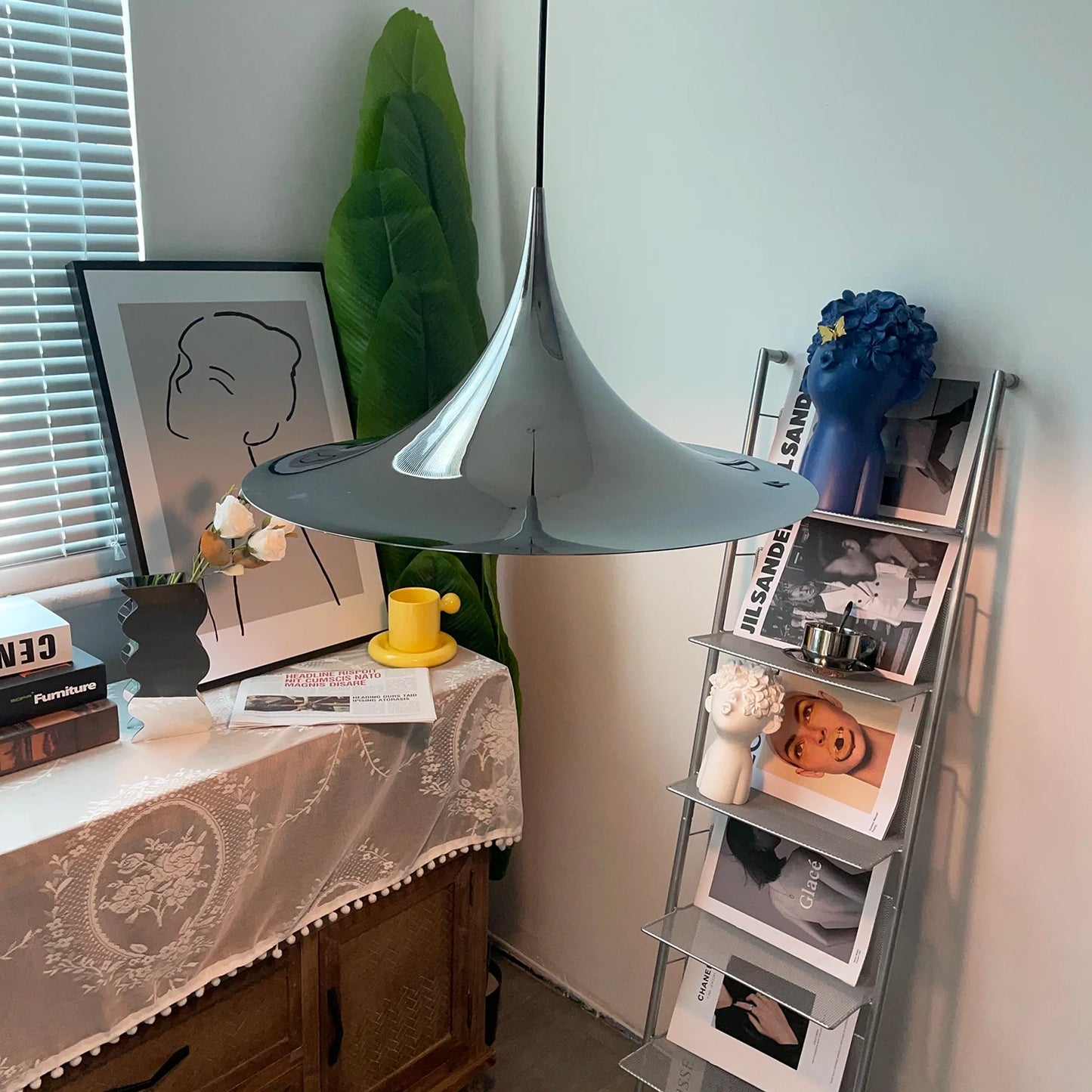 Sami Trumpet Pendant Light