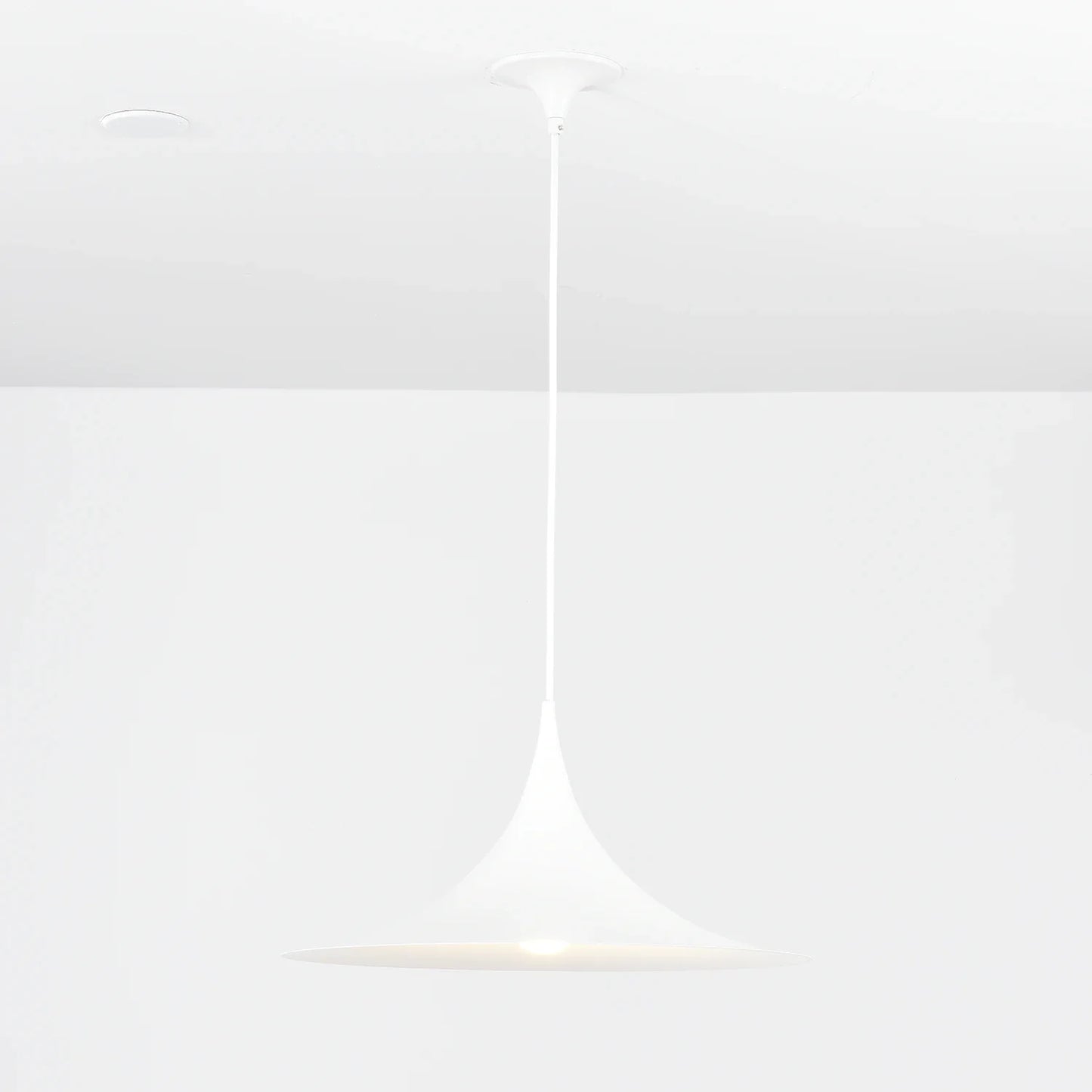 Sami Trumpet Pendant Light