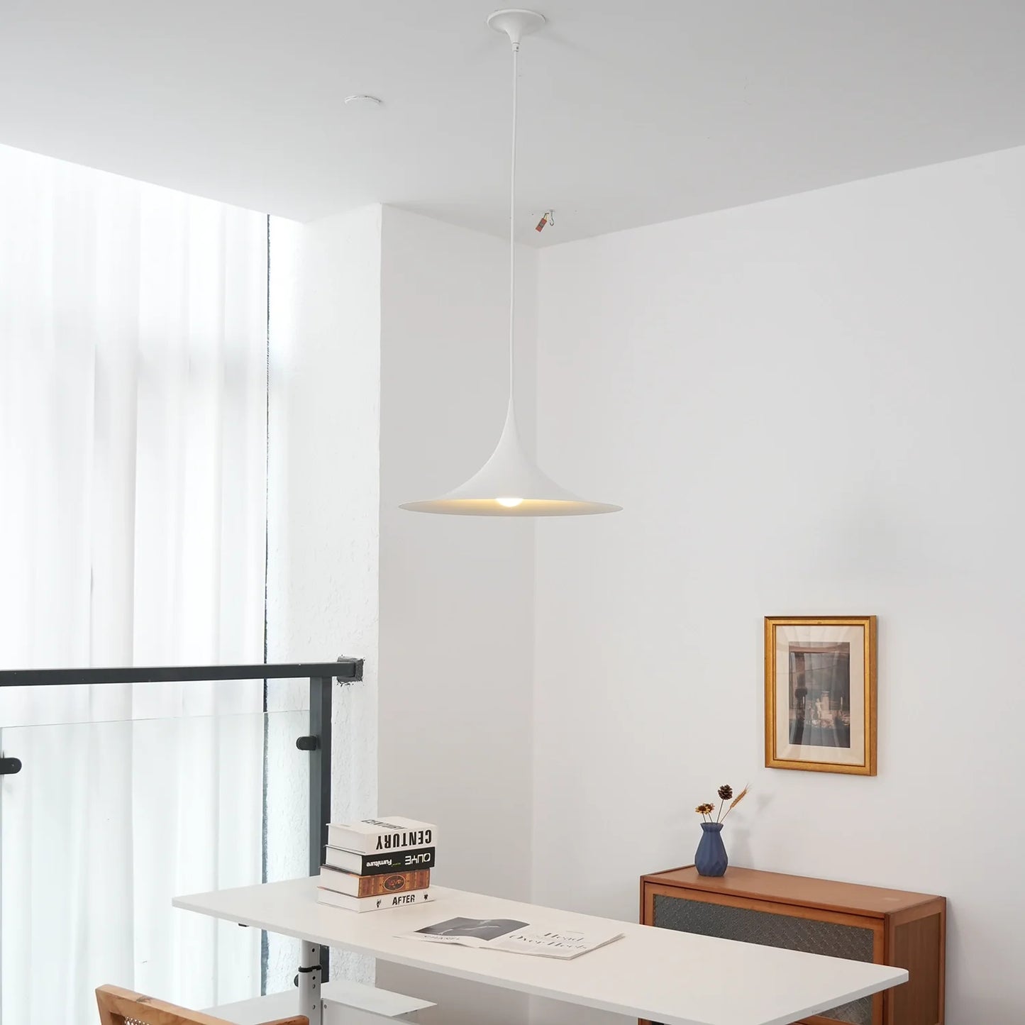 Sami Trumpet Pendant Light