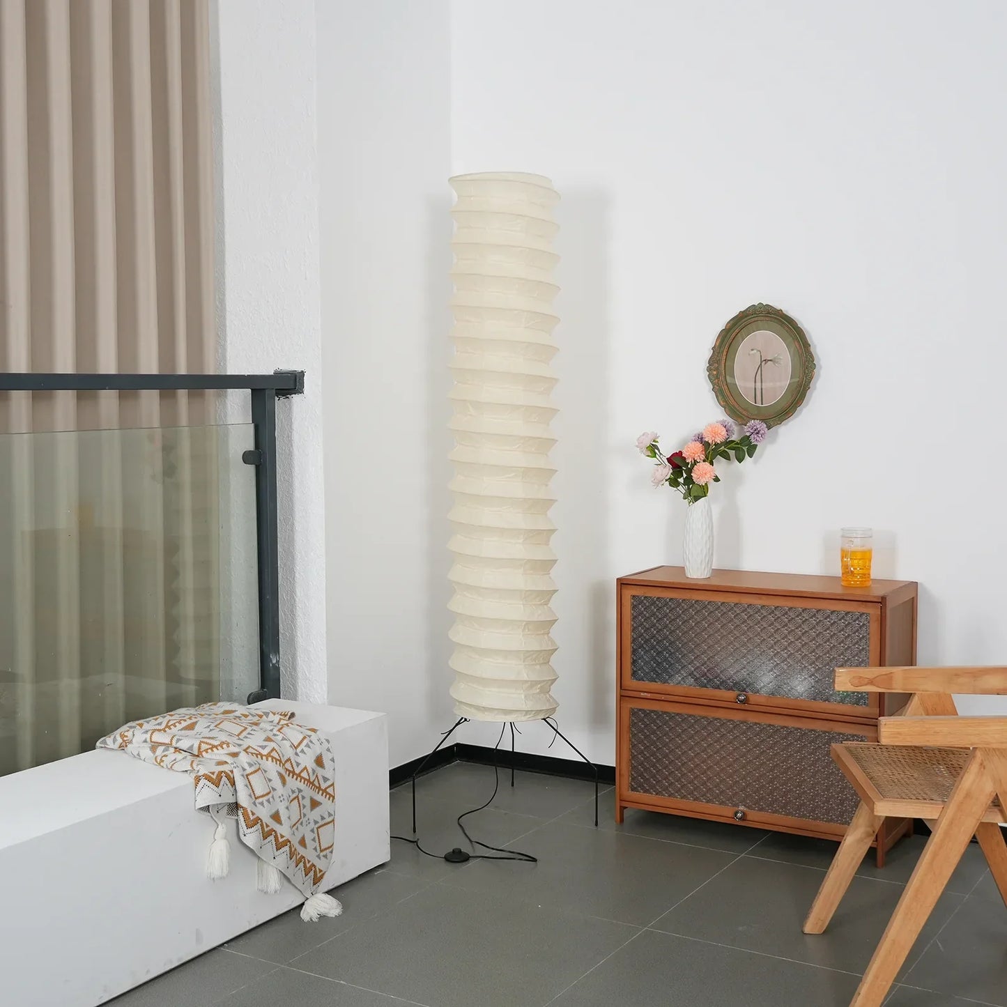 Akari Spiral UF4-31N Floor Lamp