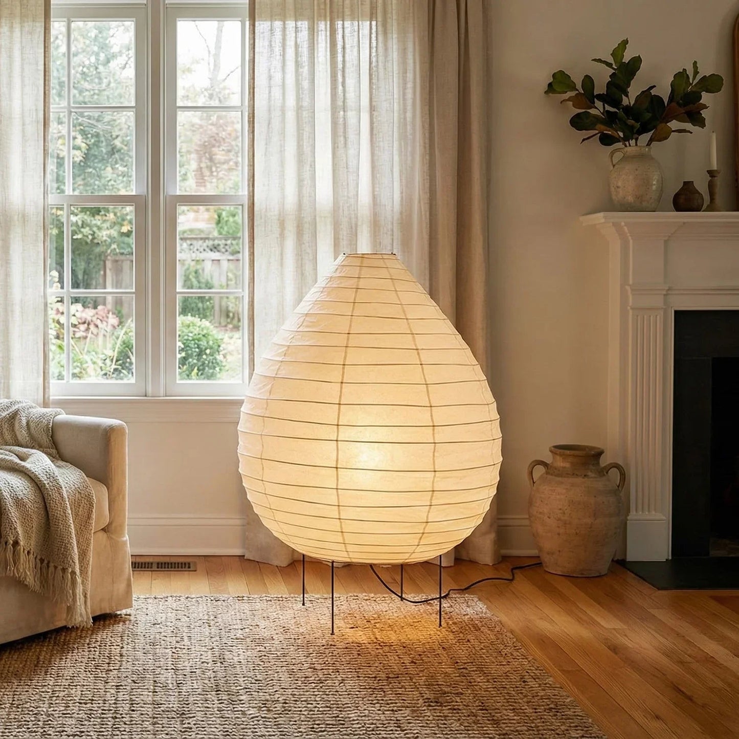 Akari Teardrop Shaped 23N Floor Lamp