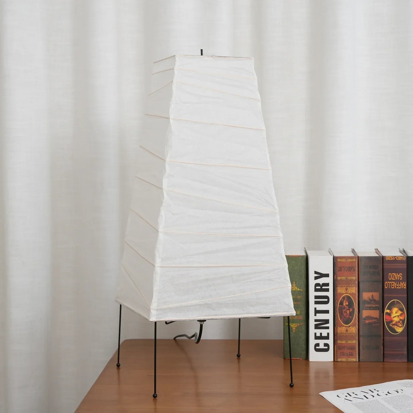 Akari Trapezoidal 4N Table Lamp