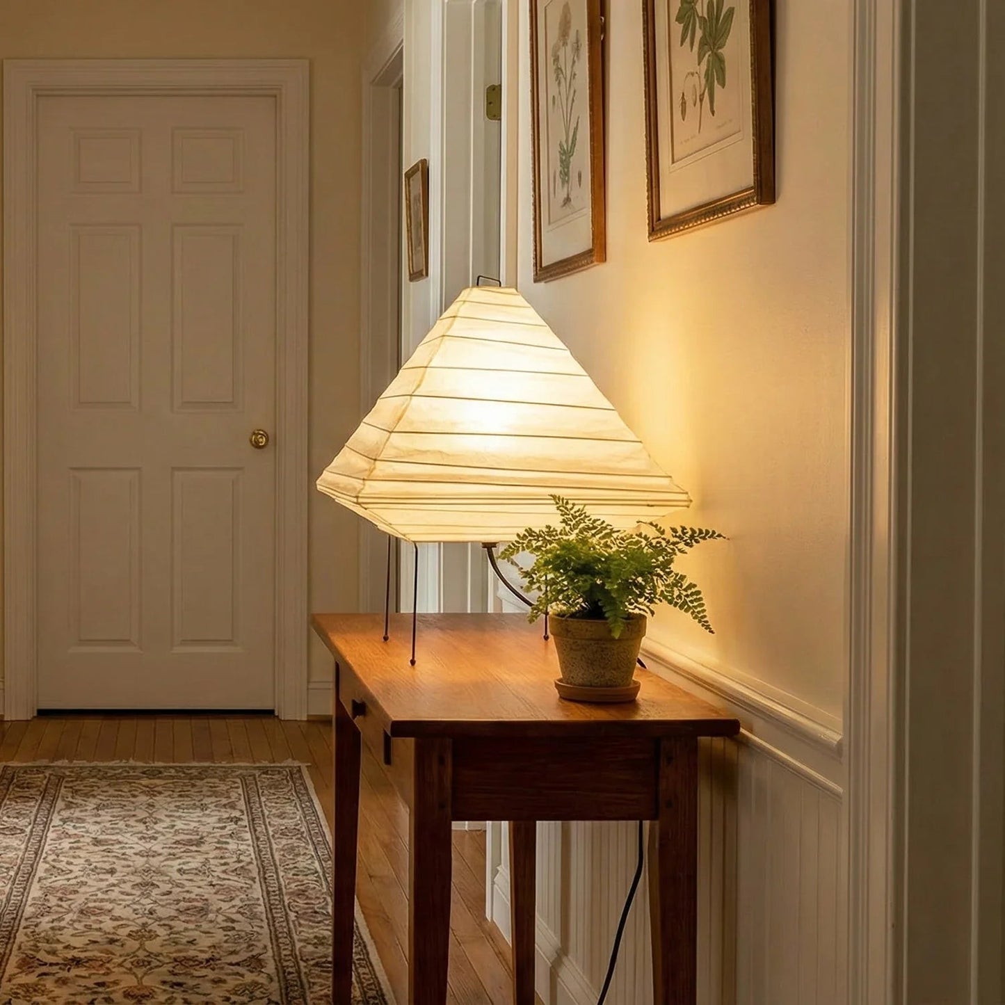 Akari Triangle 5X Table Lamp