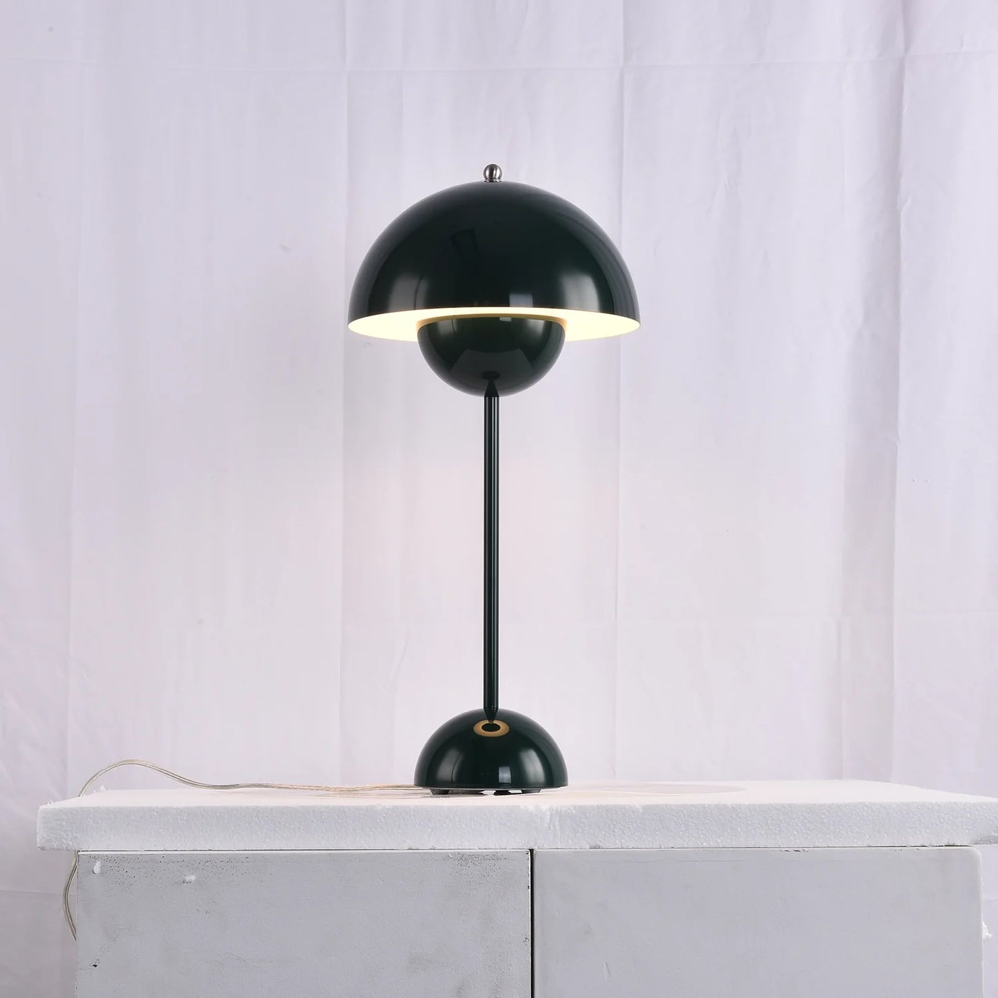 vp3 Table Lamp