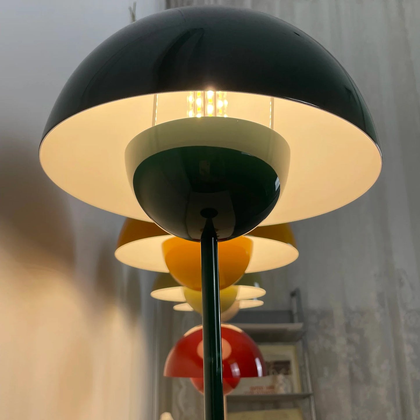 vp3 Table Lamp