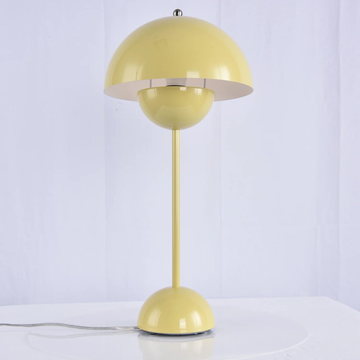 vp3 Table Lamp
